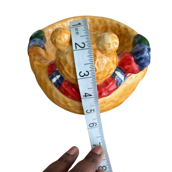 Decorative Bear-Themed Ceramic Bowl With Scarf & Mittens Nut & Candy Dish - Picture 9 of 11